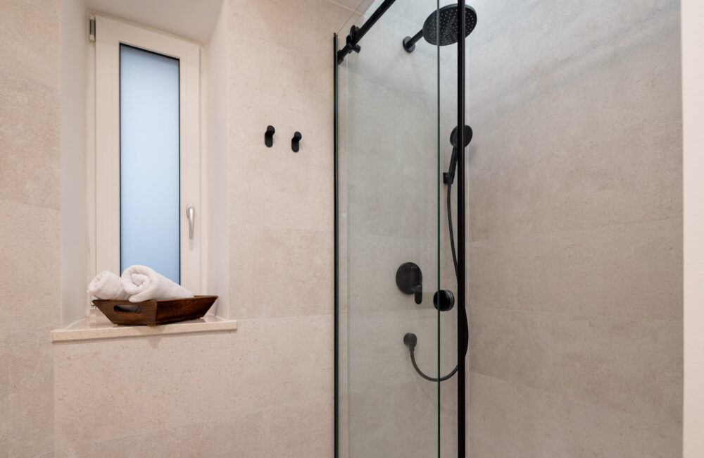 grand-pearl-rooms-split-3-room-12